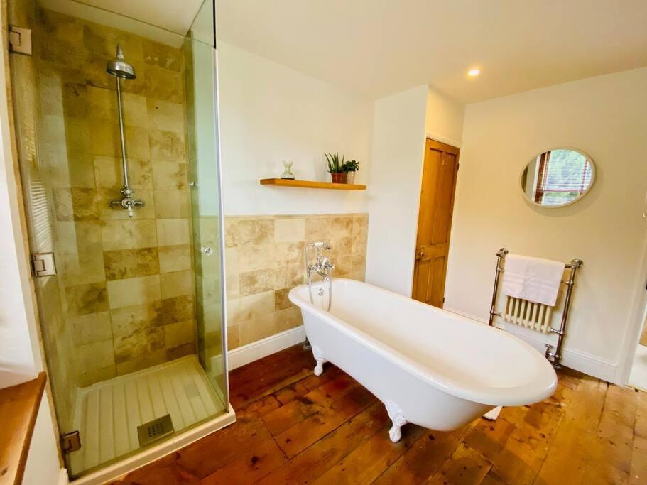 Cotswold Home Over 4 Floors - Perfect For Families Friends Contractors Chipping Norton Exterior foto